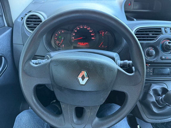 Renault Kangoo Maxi 22 of 25