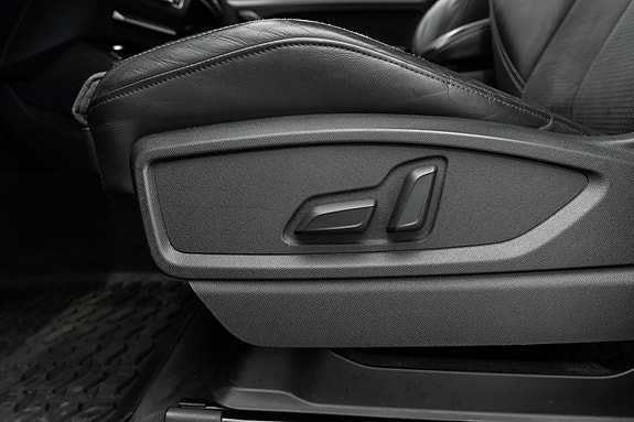 Audi Q5 20 of 30