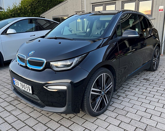 BMW i3 2 of 30