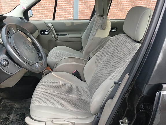 Renault Scenic II 8 of 13