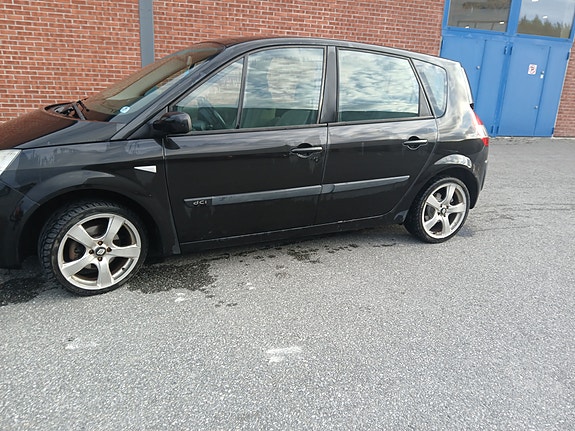 Renault Scenic II 2 of 13