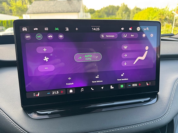 Skoda Enyaq RS 27 of 28