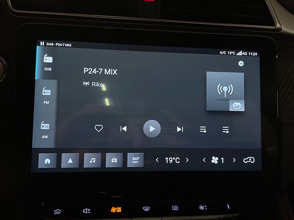 MG ZS EV 29 of 30