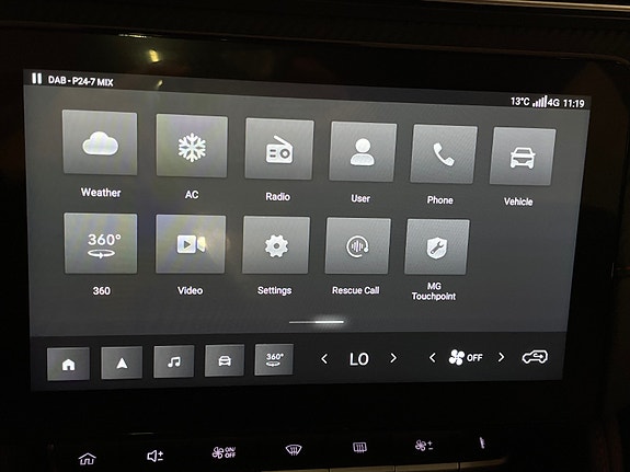 MG ZS EV 23 of 30