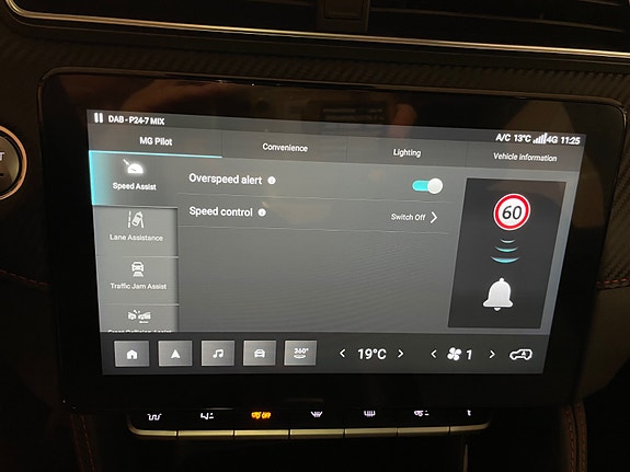 MG ZS EV 30 of 30