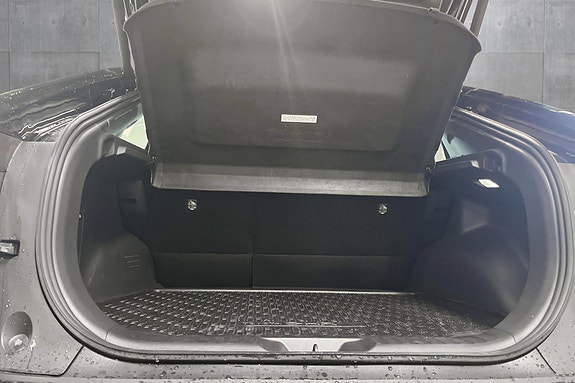 Toyota C-HR+ 18 of 19