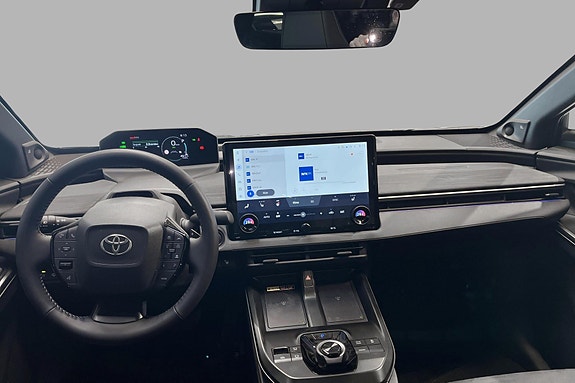 Toyota C-HR+ 10 of 19