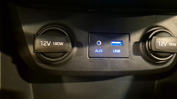 Hyundai IONIQ 17 of 17