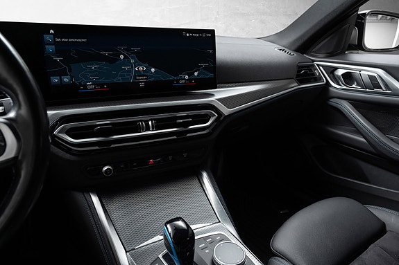BMW i4 11 of 27