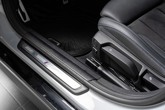 BMW i4 15 of 27