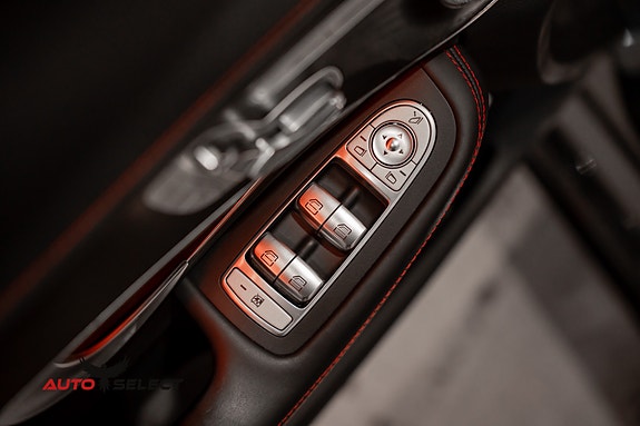 Mercedes-Benz C63 28 of 30