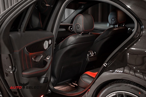 Mercedes-Benz C63 20 of 30