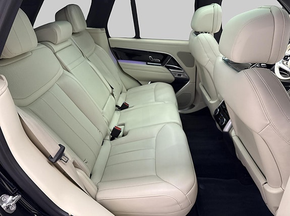 Land Rover Range Rover 19 of 30