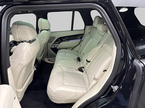 Land Rover Range Rover 14 of 30