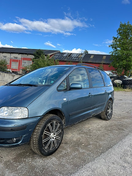 Volkswagen Sharan 4 of 16