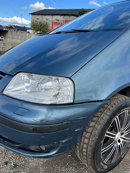 Volkswagen Sharan 3 of 16
