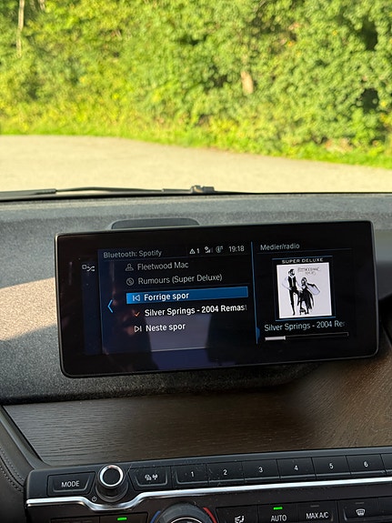BMW i3 24 of 27
