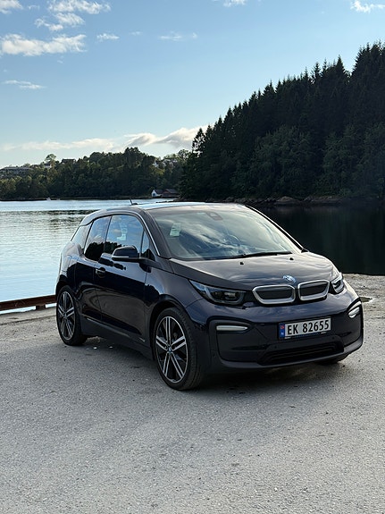 BMW i3 3 of 27