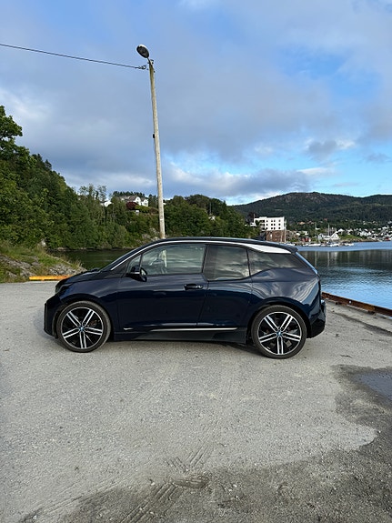 BMW i3 4 of 27