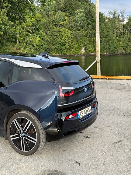 BMW i3 5 of 27