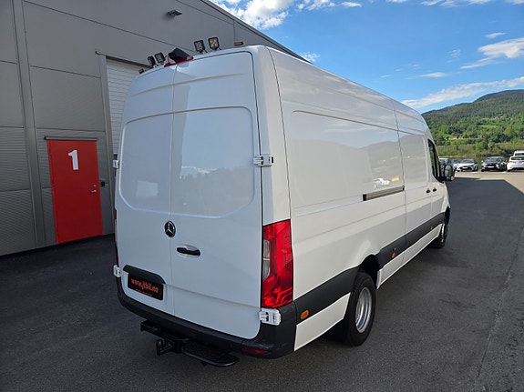 Mercedes-Benz Sprinter 516 6 of 22