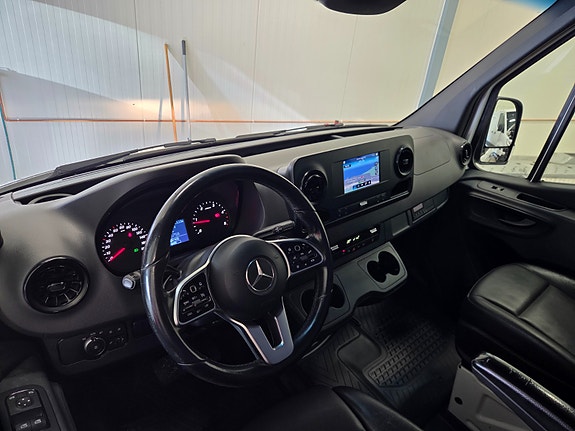 Mercedes-Benz Sprinter 516 14 of 22
