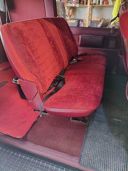 Chevrolet Astro 4 of 14