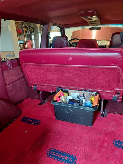 Chevrolet Astro 5 of 14
