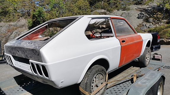 Fiat 128 7 of 16