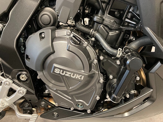 Suzuki GSX-8R Tilbud utstillingsmodell 8 of 30