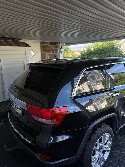 Jeep Grand Cherokee 5 of 13