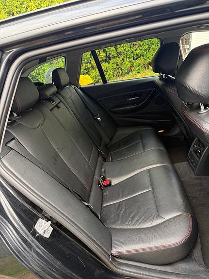 BMW 320d 17 of 29