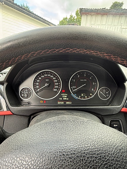 BMW 320d 21 of 29