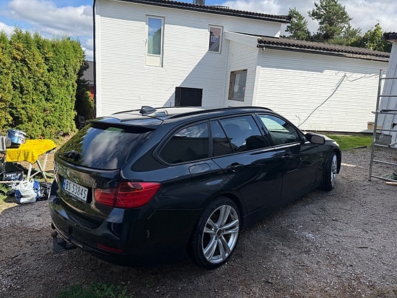 BMW 320d 4 of 29