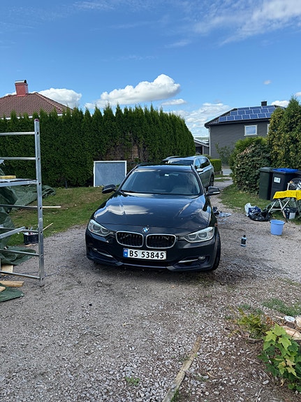 BMW 320d 2 of 29