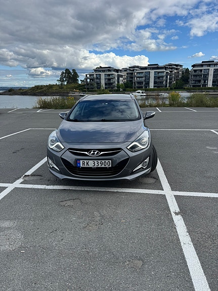 Hyundai i40 2 of 10
