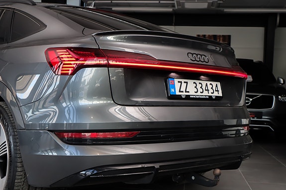 Audi e-tron Sportback 9 of 30