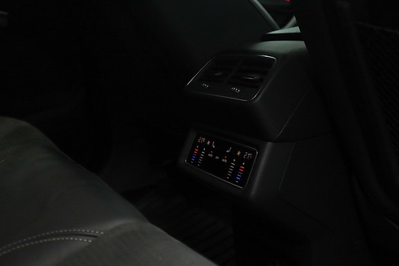 Audi e-tron Sportback 27 of 30