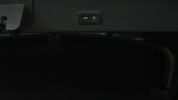 Audi e-tron Sportback 14 of 30