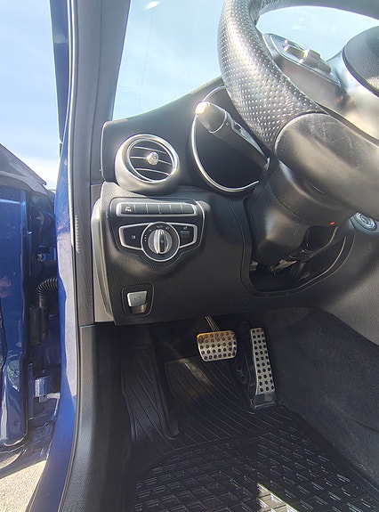 Mercedes-Benz C300 de 23 of 30
