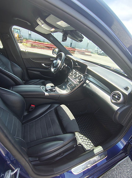 Mercedes-Benz C300 de 26 of 30
