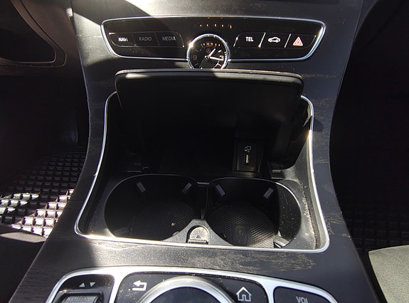 Mercedes-Benz C300 de 21 of 30