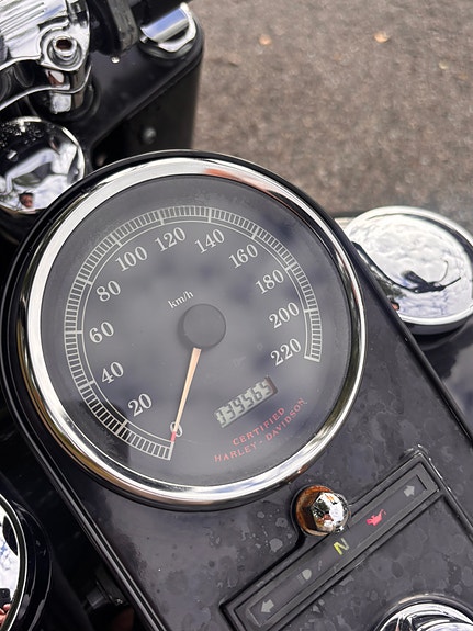 Harley-Davidson FAT BOY 4 of 5