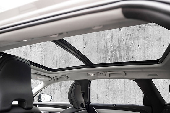 Volvo V90 14 of 30