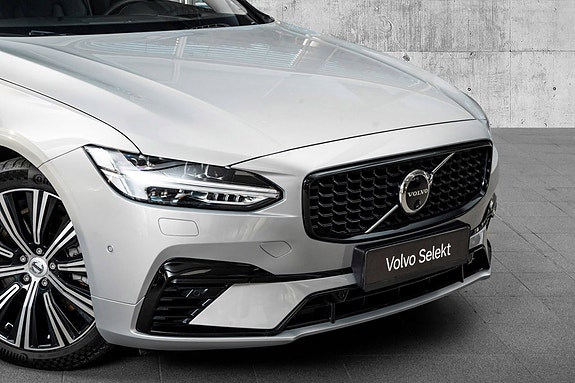 Volvo V90 3 of 30