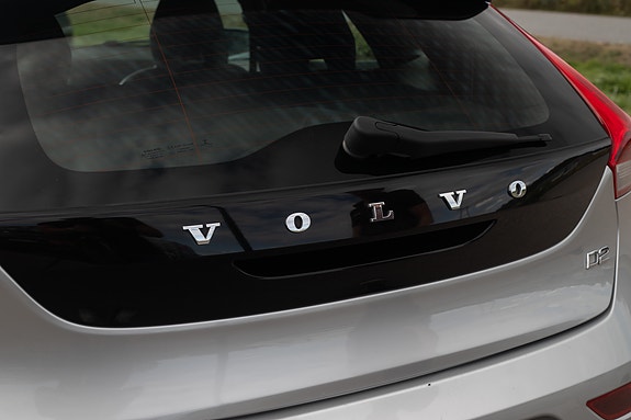 Volvo V40 9 of 30