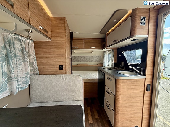 Weinsberg CaraOne 390 QD 14 of 18