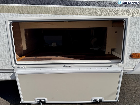 Weinsberg CaraOne 390 QD 6 of 18