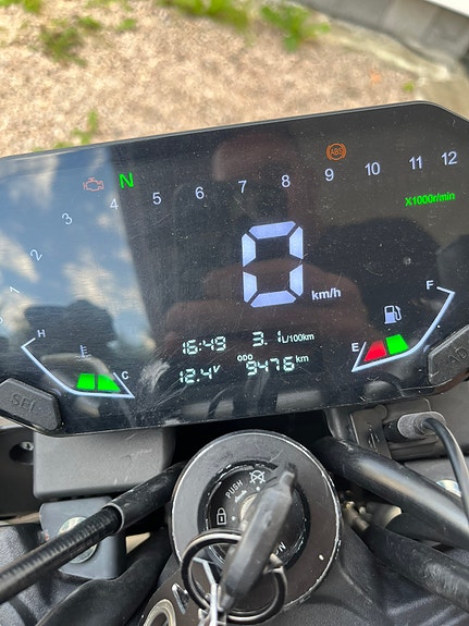 VOGE 125 R 8 of 8