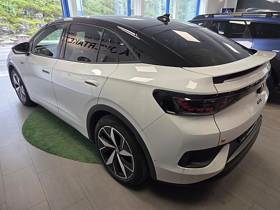 Volkswagen ID.5 GTX 5 of 12